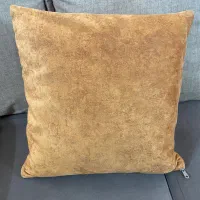 کوسن آجری رنگ