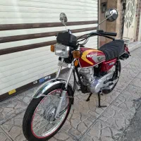 هوندا ۱۲۵ لازرورقی درحد خشک