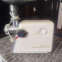 چرخ گوشت حتی یبار هم استفاده نشده