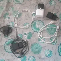 ۴ نوع شارژر ..با دسته ی کامپیوترمعاوضه میکنم