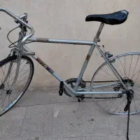 دوچرخه کورسی قدیمی
