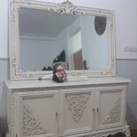 آینه و کنسول