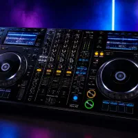 دیجی راد  DJ RAD