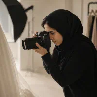 استخدام عکاس خانم برای آتلیه