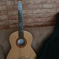 گیتار اوکتاو