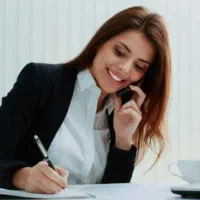 منشی خانم و دستیار