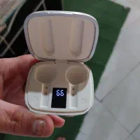 ایرپاد گوشی هاش شکسته