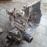 یک عدد گیربکس تیبای استارت جلو مرتب