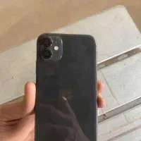 ایفون۱۱ لاکاغذی