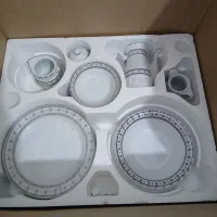 سرویس چینی۵۲پارچه آکبند مارک هلن