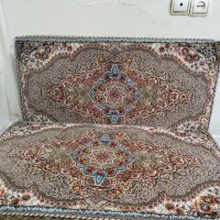 ۶ عدد پشتی در حد نو طرح فرش