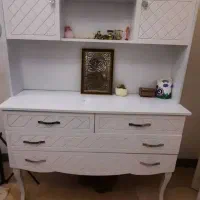 میز تحریر سفید رنگ سالم