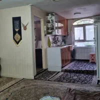 واحد ۴۵ متری ،طبقه اول ، شهرک ولی عصر