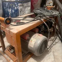 بالابر تک فاز  و تخته و بشکه و فورقان