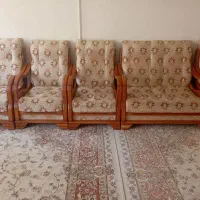 مبل هشت نفره تمیز،ویترین در حد نو