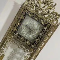 فروش یک ساعت ایستاده جنس برنز اصل در حد نو