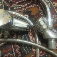 شیر روشویی و سرویس بهداشتی