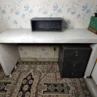 میز چوبی طرح سنگ مرمر با کشو