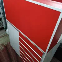 پیشخوان یا کمد یا تخته نجاری