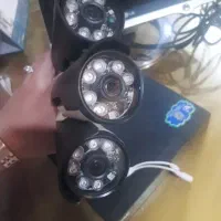 سه عدد دوربین ومانیتور وتبدیل