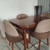 میز ناهارخوری