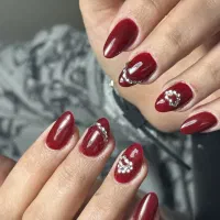 پذیرش مدل برای ناخن فوری