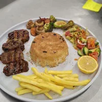،آماده ساز ،ماهر یا نمیه ماهر برای کباب زدن