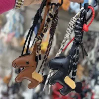 چارم بگ و آویز کیف و جاکلیدی