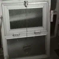 پنجره حمام