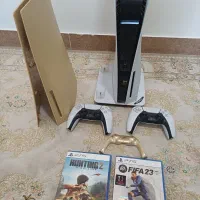 ps 5 با لوازم در حد آکبند