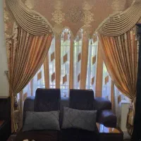 پرده پذیرایی و میز تلویزیون