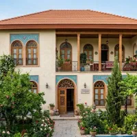 خانم  روزانه یا ثابت با جای خواب امورمنزل آشپزی