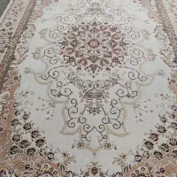 یک تخته فرش 6 متری  کرم  500شونه