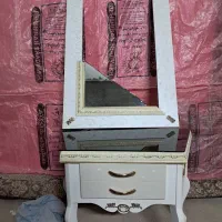 آیینه وکنسول