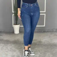 پوشاک زنانه
