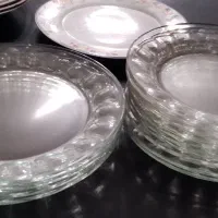 بشقاب و جا میوه ای