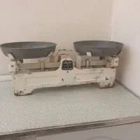 ترازو قدیمی ۱۰ کیلو