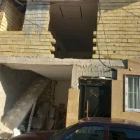 فروش طبقه بالا نیم کاره