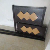 تخت یکنفره فلزی وچوبی