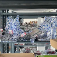 فروش کلیه قطعات مغازه لوازم یدکی