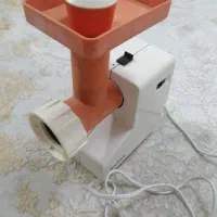 چرخ گوشت سالم تمیز
