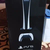 ps5  دیجیتال  دوسته در حد نو  با شارژر اورجینال