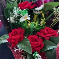 دسته گل های روبانی . مصنوعی . پروانه ای . باکس