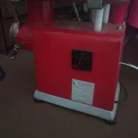 چرخ گوشت رو میزی پولاد غرب