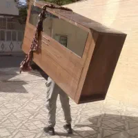 کارگر جا به جایی اسباب و اثاثیه