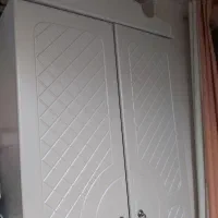 تخت و کمد کودک