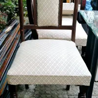 صندلی چوبی سالم و به قیمت مناسب
