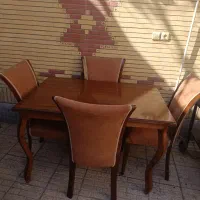 میز ناهارخوری