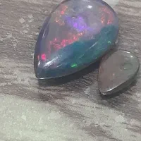 نگین اوپال