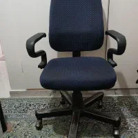 صندلی اداری و میز
